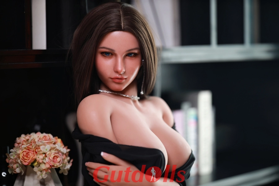 custom sex doll Dina