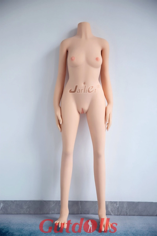 Fine Jarliet Sex doll box 2