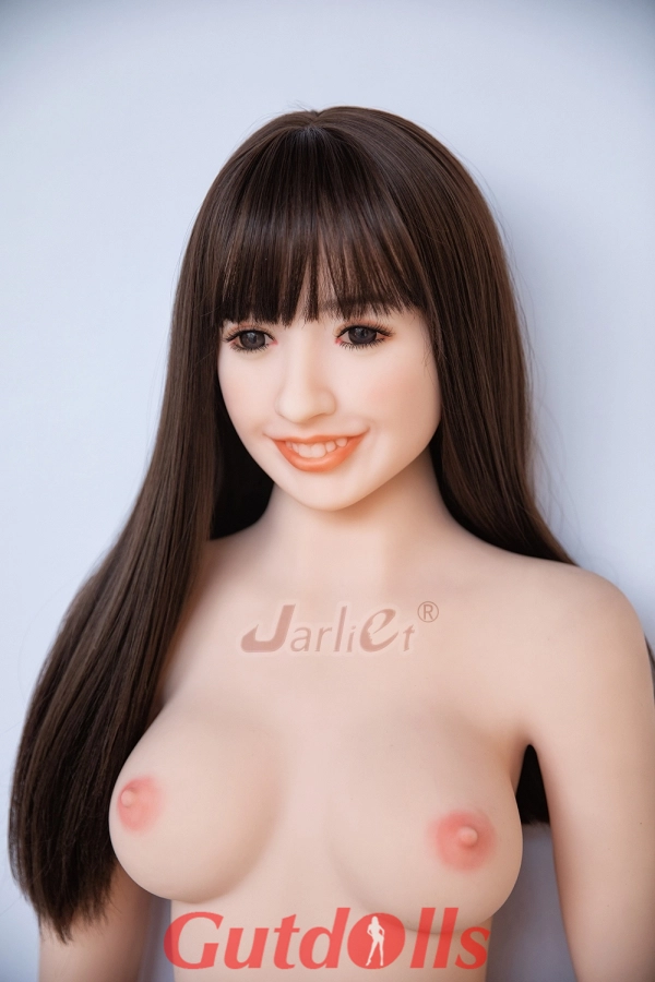 Yuina Jarliet Sex doll box 2