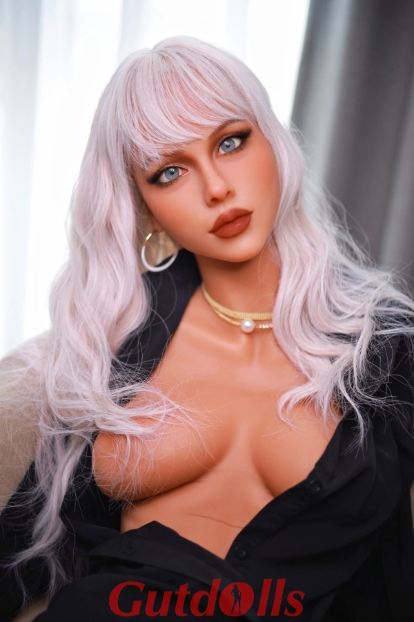 Violeta Violetacatgirl EFAY doll