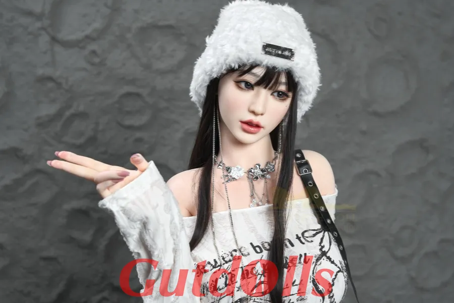 Odette lovedoll claudia