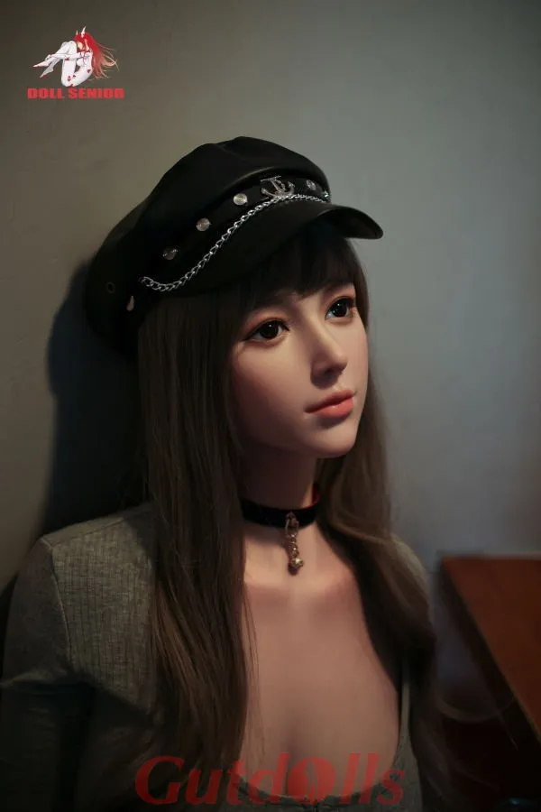 Doll Senior Athena