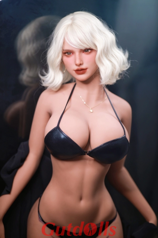 cloth Beata sex doll