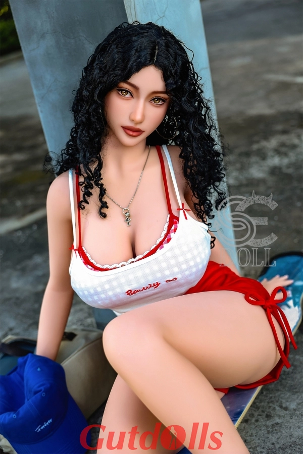 Aurora.C erotic dolls